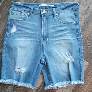 Celebrity Pink distressed Bermuda denim shorts, si